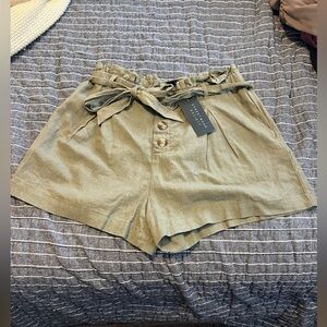 Women’s shorts